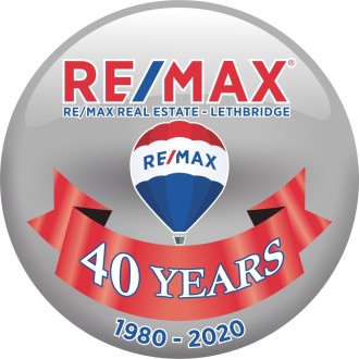 REMAX 100 % CLUB.